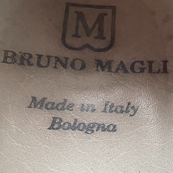 BRUNO MAGLI Italian Calf Leather Shoes excellent condition main image 7